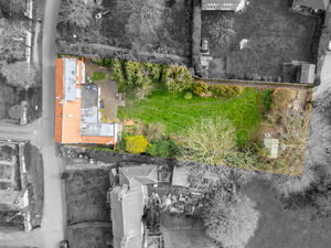 Photo 21- click for photo gallery